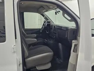 2025 GMC Savana 2500