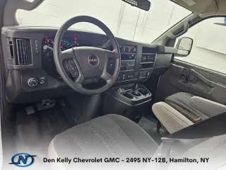 2025 GMC Savana 2500
