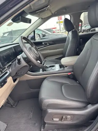 2025 Kia Carnival