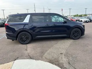 2025 Kia Carnival