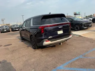 2025 Kia Carnival