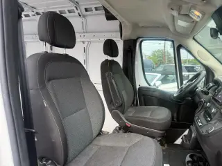 2023 RAM ProMaster Cargo Van