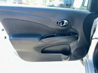 2019 Nissan Versa 1.6 S 5M