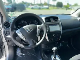 2019 Nissan Versa 1.6 S 5M