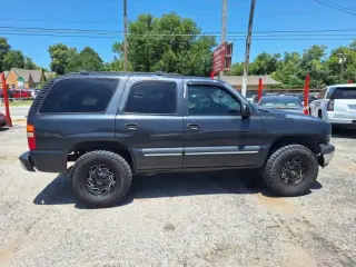2003 Chevrolet Tahoe BASE