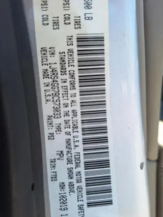 2011 Jeep Grand Cherokee LAREDO