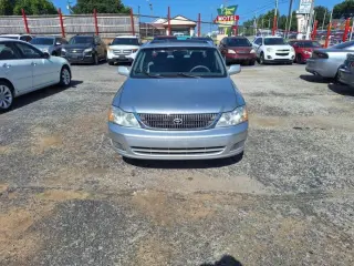 2000 Toyota Avalon XL
