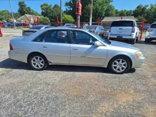 2000 Toyota Avalon XL