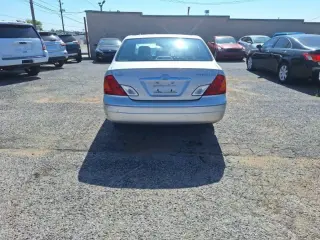 2000 Toyota Avalon XL