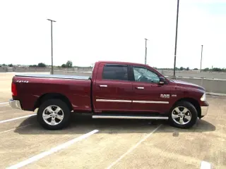 2016 RAM 1500 CREW CAB