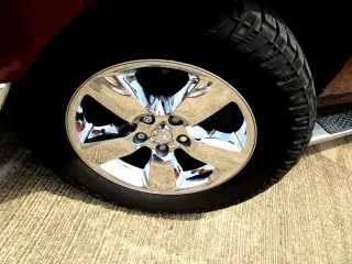 2016 RAM 1500 CREW CAB