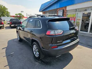 2022 JEEP CHEROKEE