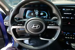 2025 Hyundai Elantra Hybrid