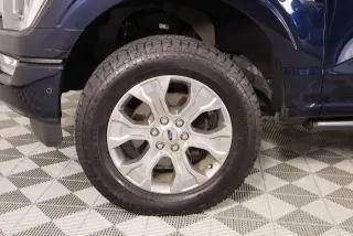 Ford F-150 2022 4x4 Platinum 4dr SuperCrew 6.5 ft. SB
