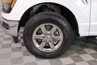 Ford F-150 2025 4x4 XLT 4dr SuperCrew 5.5 ft. SB