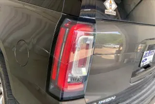 GMC Yukon 2019 4x2 SLT Standard Edition 4dr SUV