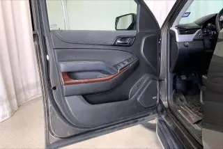 GMC Yukon 2019 4x2 SLT Standard Edition 4dr SUV