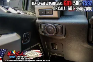 Ford F-250 Super Duty 2019 4x4 Lariat 4dr Crew Cab 6.8 ft. SB Pickup