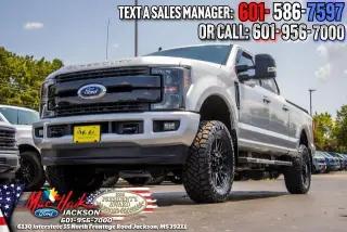 Ford F-250 Super Duty 2019 4x4 Lariat 4dr Crew Cab 6.8 ft. SB Pickup