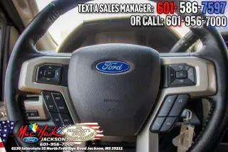 Ford F-250 Super Duty 2019 4x4 Lariat 4dr Crew Cab 6.8 ft. SB Pickup