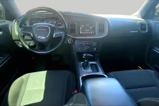 Dodge Charger 2022 SXT Sedán de 4 puertas