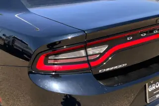 Dodge Charger 2022 SXT Sedán de 4 puertas