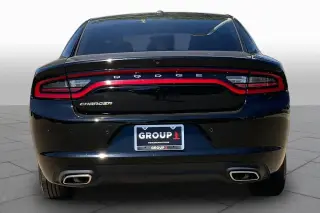 Dodge Charger 2022 SXT Sedán de 4 puertas