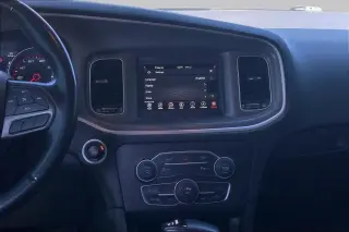 Dodge Charger 2022 SXT Sedán de 4 puertas