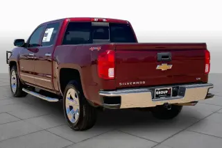 Chevrolet Silverado 1500 2017 4x4 LTZ 4 puertas Crew Cab batea corta de 5.8 pies