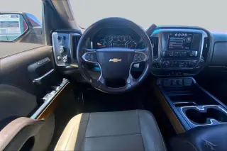 Chevrolet Silverado 1500 2017 4x4 LTZ 4 puertas Crew Cab batea corta de 5.8 pies