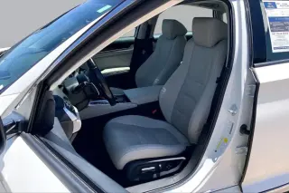 Honda Accord Hybrid 2021 Touring Sedán de 4 puertas