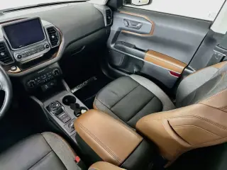 Ford Bronco Sport 2022 AWD Outer Banks SUV de 4 puertas