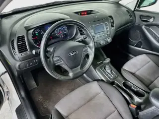 Kia Forte 2016 EX Sedán de 4 puertas