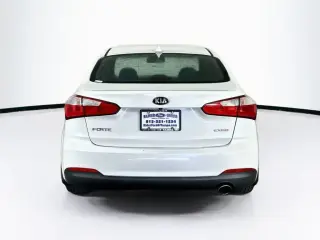 Kia Forte 2016 EX Sedán de 4 puertas