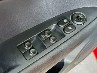 Hyundai ELANTRA Touring 2010 GLS Familiar de 4 puertas