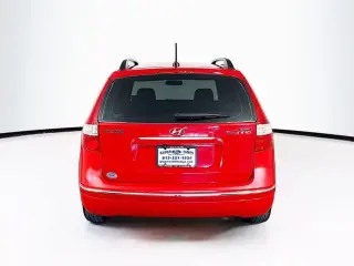 Hyundai ELANTRA Touring 2010 GLS Familiar de 4 puertas