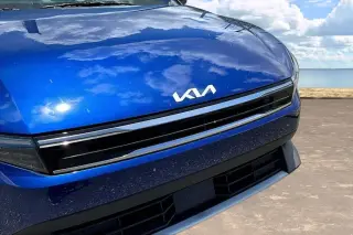 Kia K4 2025 EX Sedán de 4 puertas