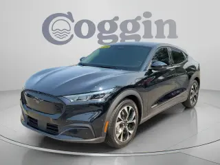 Ford Mustang Mach-E Select SUV de 4 puertas 2024