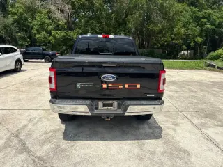 Ford F-150 2022 4x4 Lariat 4dr SuperCrew Caja de 5.5 pies