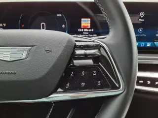 SUV Cadillac LYRIQ Tech de 4 puertas 2024