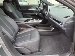 SUV Cadillac LYRIQ Tech de 4 puertas 2024