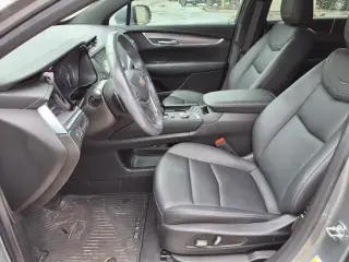 Cadillac XT5 2023 Luxury SUV de 4 puertas