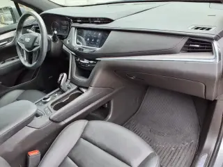 Cadillac XT5 2023 Luxury SUV de 4 puertas