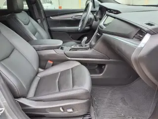 Cadillac XT5 2023 Luxury SUV de 4 puertas