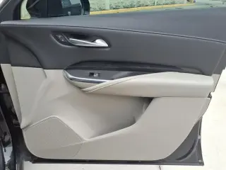 Cadillac XT4 2022 Premium Luxury Crossover de 4 puertas