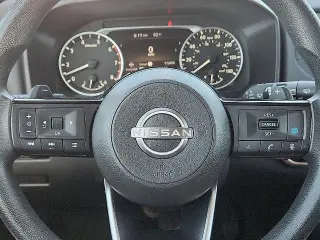 Nissan Rogue SV Crossover de 4 puertas 2022