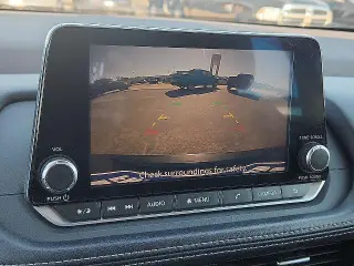 Nissan Rogue SV Crossover de 4 puertas 2022
