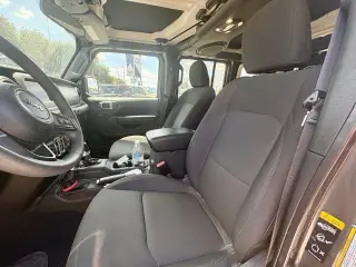 Jeep Wrangler 2023 4x4 Sport 4dr SUV