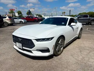 Ford Mustang 2024 EcoBoost 2dr Fastback
