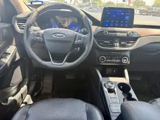 Ford Escape 2020 AWD Titanium 4dr SUV